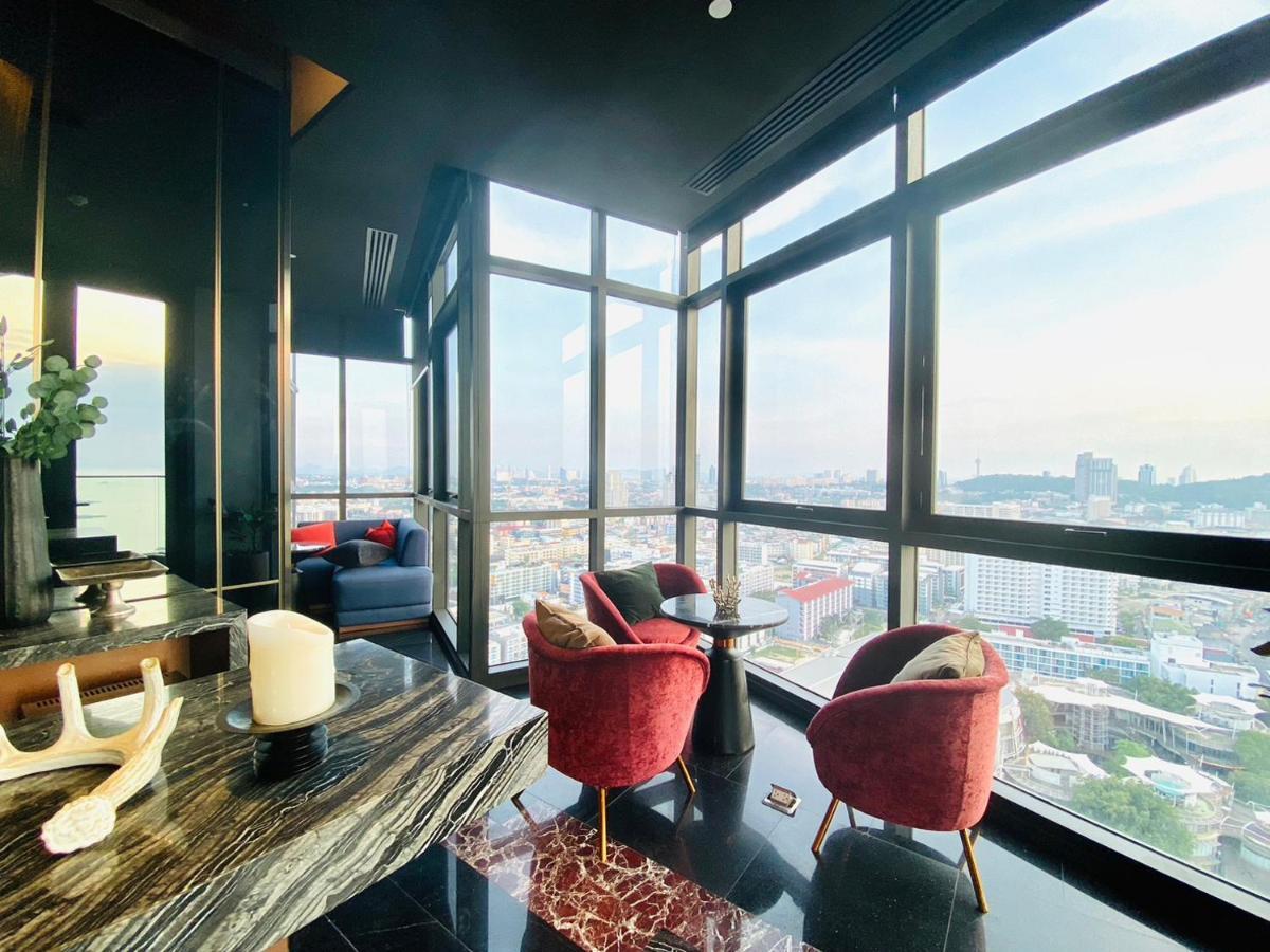 Edge Central Pattaya Vip Condo Esterno foto