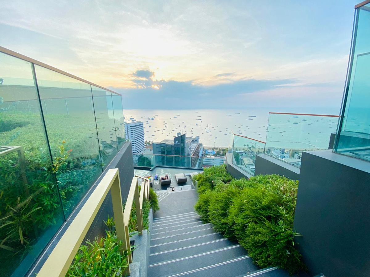 Edge Central Pattaya Vip Condo Esterno foto